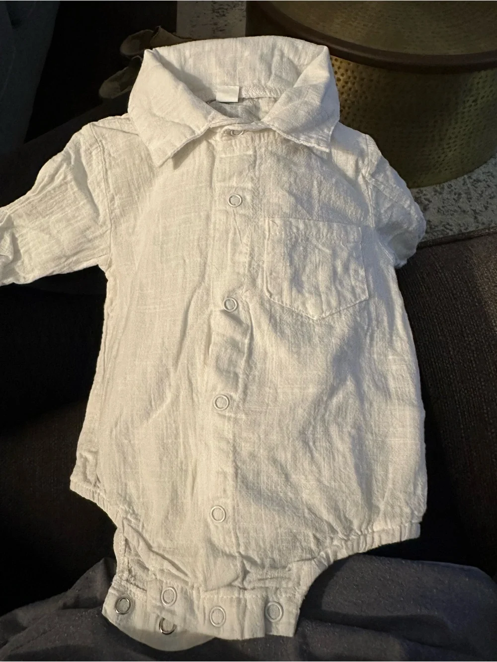 Lot of 14 baby pieces size 6-9 and 9M